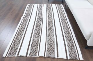 5x8 Handmade Vintage Area Rug - Thumbnail