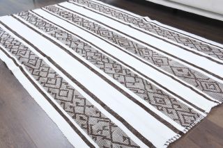 5x8 Handmade Vintage Area Rug - Thumbnail