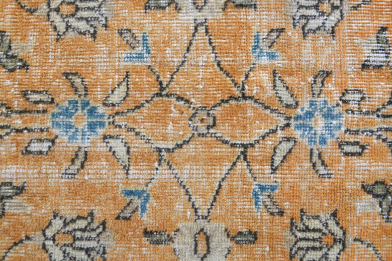 5x8 Handmade Vintage Area Rug