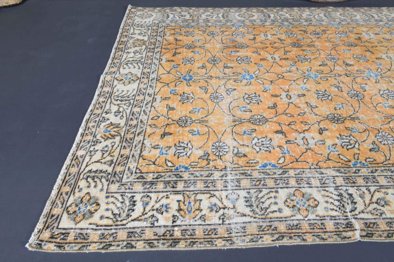 5x8 Handmade Vintage Area Rug