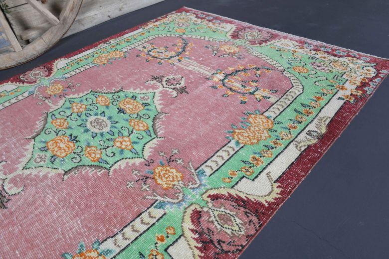 Shabby Chic Vintage Rug