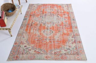 Vintage Area Rug - Thumbnail