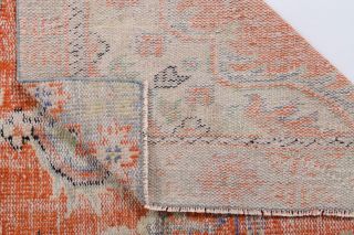 Vintage Area Rug - Thumbnail