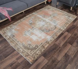 5x8 Vintage Handmade Oriental Distressed Area Rug - Thumbnail