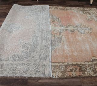 5x8 Vintage Handmade Oriental Distressed Area Rug - Thumbnail