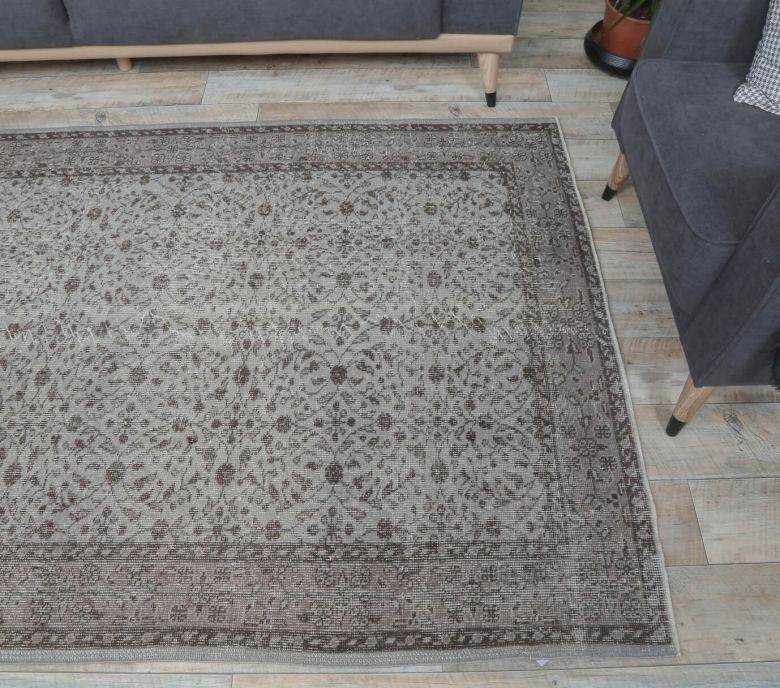 5x8 Vintage Oversized Handmade Isparta Area Rug