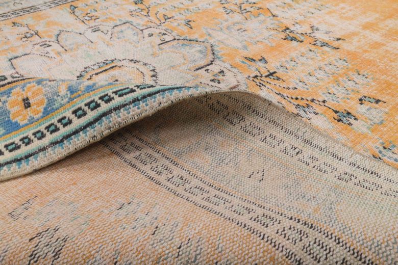 5x9 Handmade Vintage Anatolian Area Rug