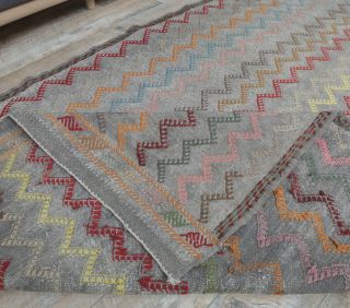 5x9 Vintage Adana Kilim Area Rug - Thumbnail