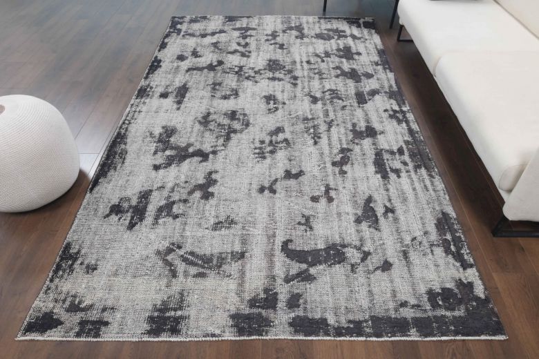 6x10 Handmade Vintage Area Anatolian Rug