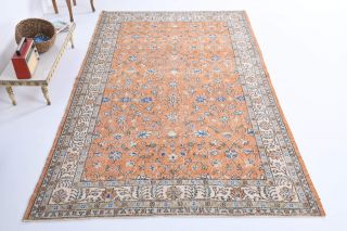 Vintage Handmade Area Rug - Thumbnail