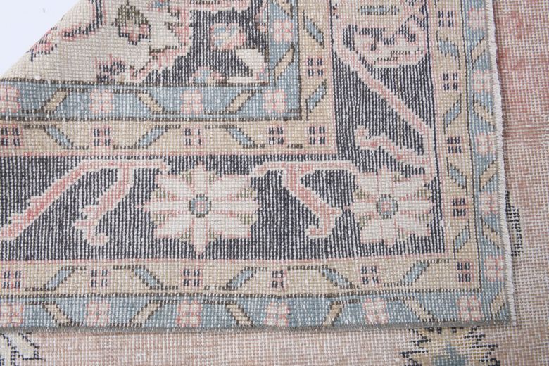 Vintage Medium Area Rug