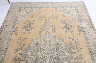 Vintage Medium Area Rug - Thumbnail