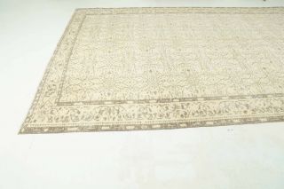 Vintage Beige Large Area Rug - Thumbnail