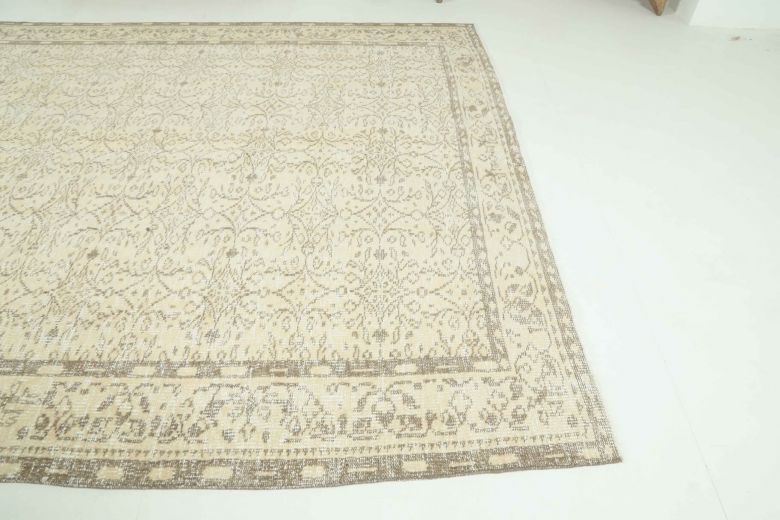 Vintage Beige Large Area Rug