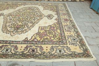 Vintage Brown Area Rug - Thumbnail