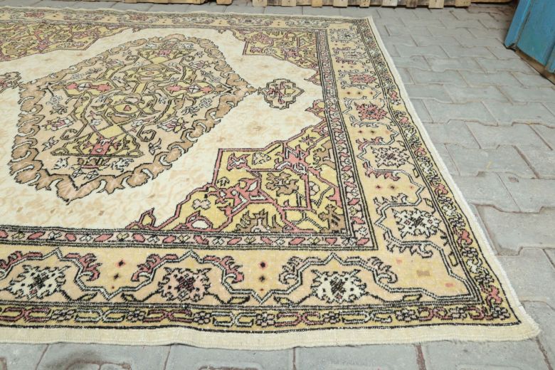 Vintage Brown Area Rug