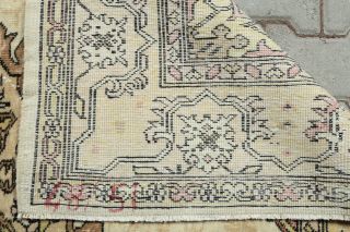 Vintage Brown Area Rug - Thumbnail