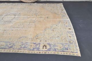 Vintage Orange Area Rug - Thumbnail