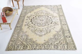 6x9 Handmade Vintage Area Rug - Thumbnail