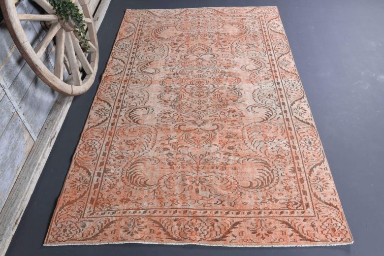 6x9 Handmade Vintage Anatolian Area Rug