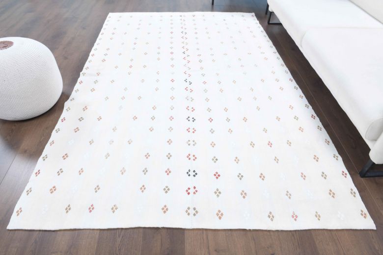 6x9 Handmade Vintage Area Rug