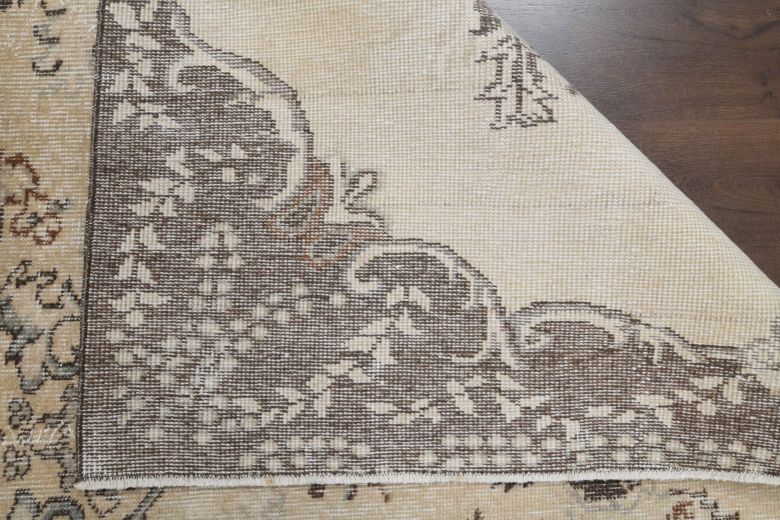 6x9 Handmade Vintage Area Rug