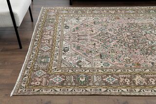 Heirloom Decor Persian Vintage Rug - Thumbnail