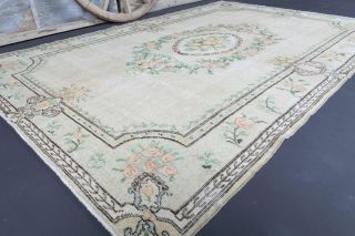 6x9 Handmade Vintage Area Rug - Thumbnail