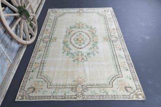 6x9 Handmade Vintage Area Rug - Thumbnail