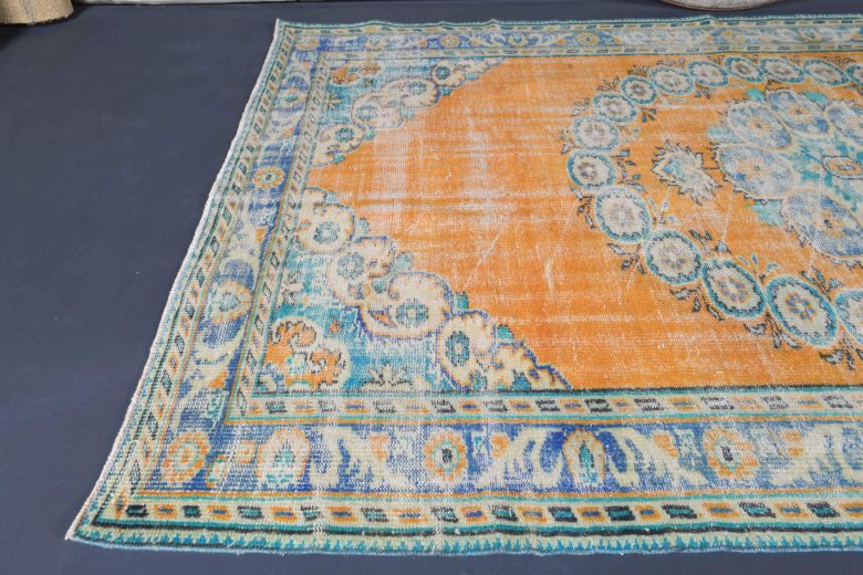 6x9 Handmade Vintage Area Rug