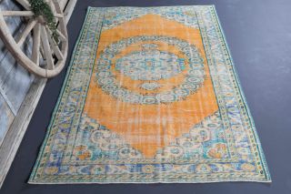 6x9 Handmade Vintage Area Rug - Thumbnail