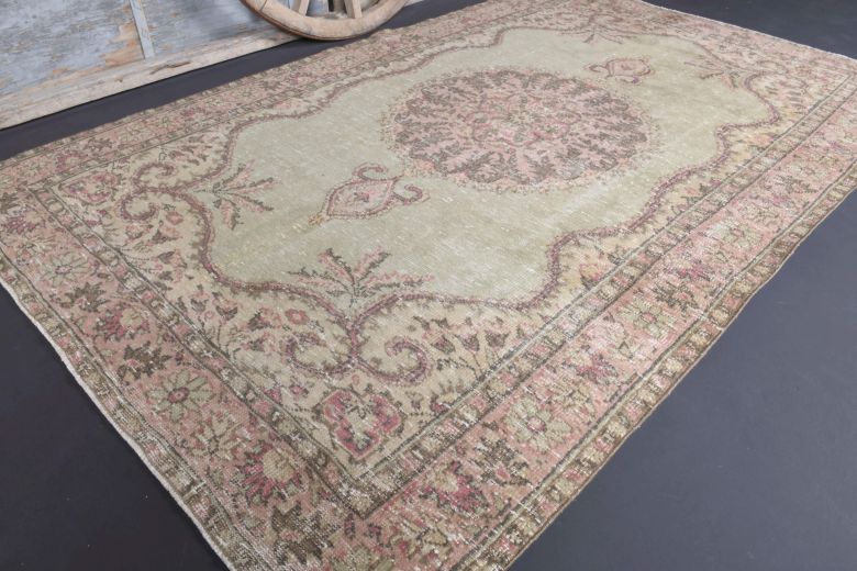 6x9 Handmade Vintage Area Rug