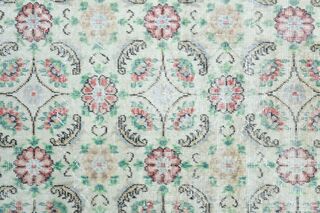 6x9 Vintage Area Anatolian Rug - Thumbnail