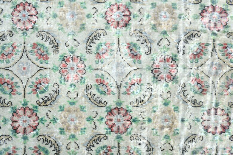 6x9 Vintage Area Anatolian Rug