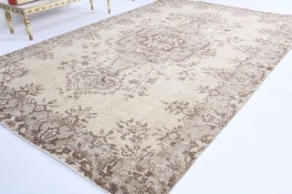 Vintage Medium Area Rug - Thumbnail