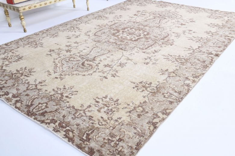 Vintage Medium Area Rug