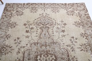 Vintage Medium Area Rug - Thumbnail