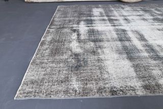 Vintage Gray Area Rug - Thumbnail