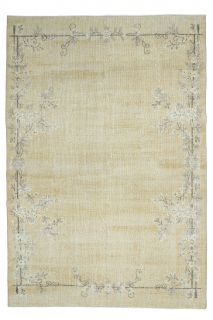 Vintage Large Area Rug - Thumbnail