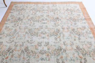 Vintage Bordered Area Rug - Thumbnail