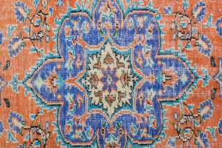 Vintage Area Rug - Thumbnail