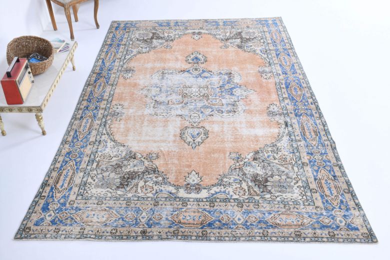 Vintage Oriental Oushak Rug