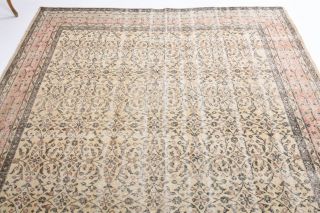 Vintage Hereke Floral Area Rug - Thumbnail