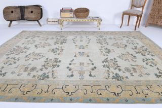 Vintage Area Rug - Thumbnail