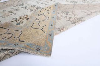 Vintage Area Rug - Thumbnail