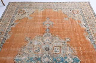 Vintage Medallion Anatolian Area Rug - Thumbnail