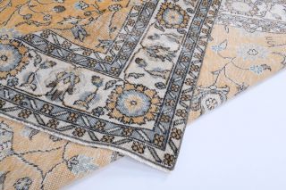 Vintage Oushak Area Rug - Thumbnail