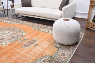 Vintage Area Rug - Thumbnail