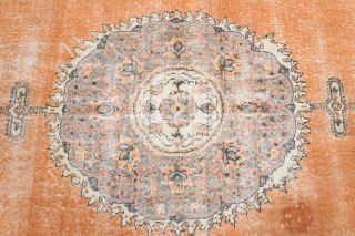 Vintage Area Rug - Thumbnail