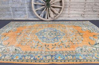 Oriental Vintage Area Rug - Thumbnail